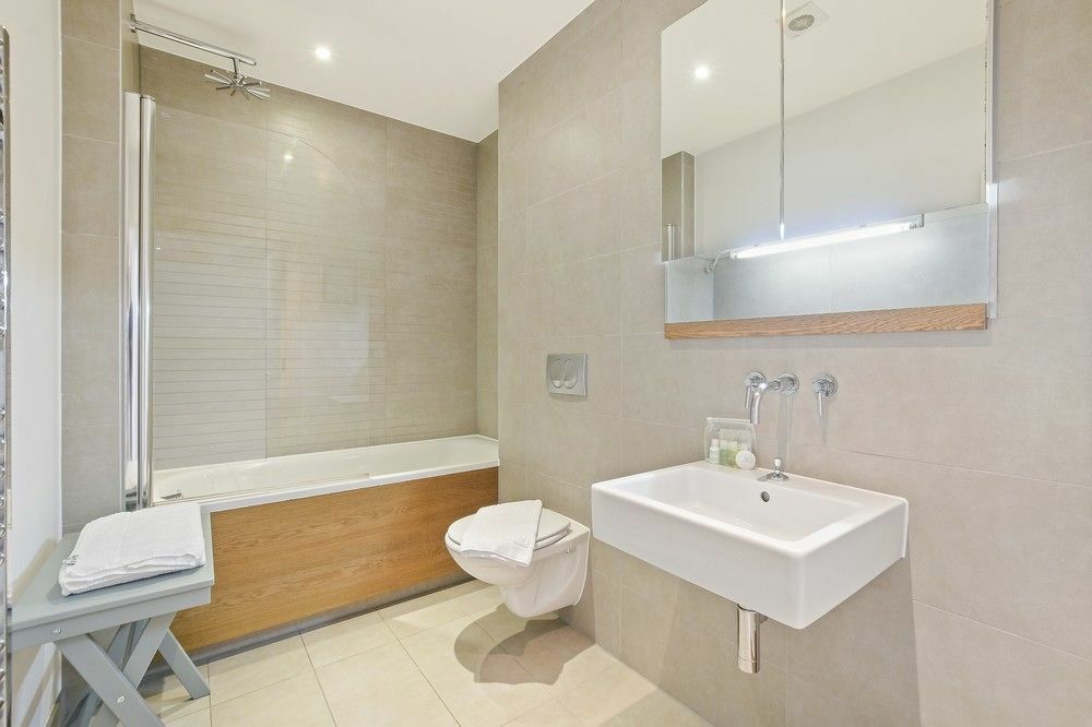 Stylish 2 Bedroom Flat With Balcony In לונדון מראה חיצוני תמונה